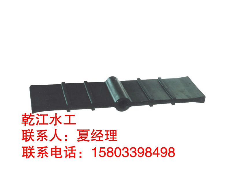 652型